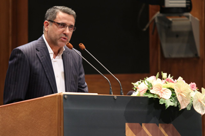 دیواندری: نظام بانکی علی رغم مشکلات همواره در خدمت اقتصاد بوده است