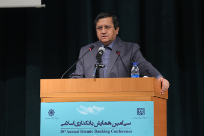 اصلاح نظام بانکی یک برنامه بلند مدت است/ حل مشکلات بانک‌ها باید با تدبیر انجام شود